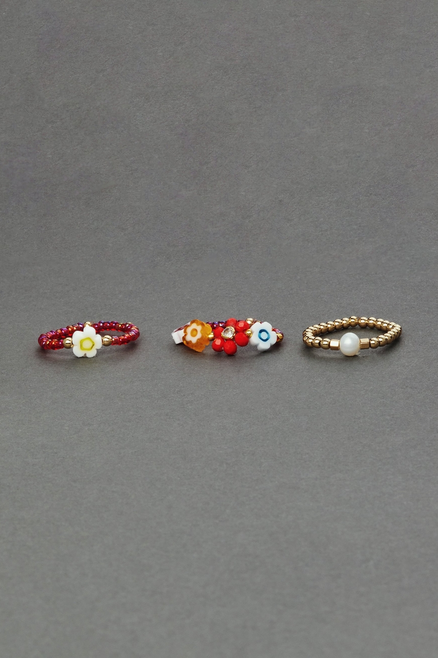 beaded camp daisy ring